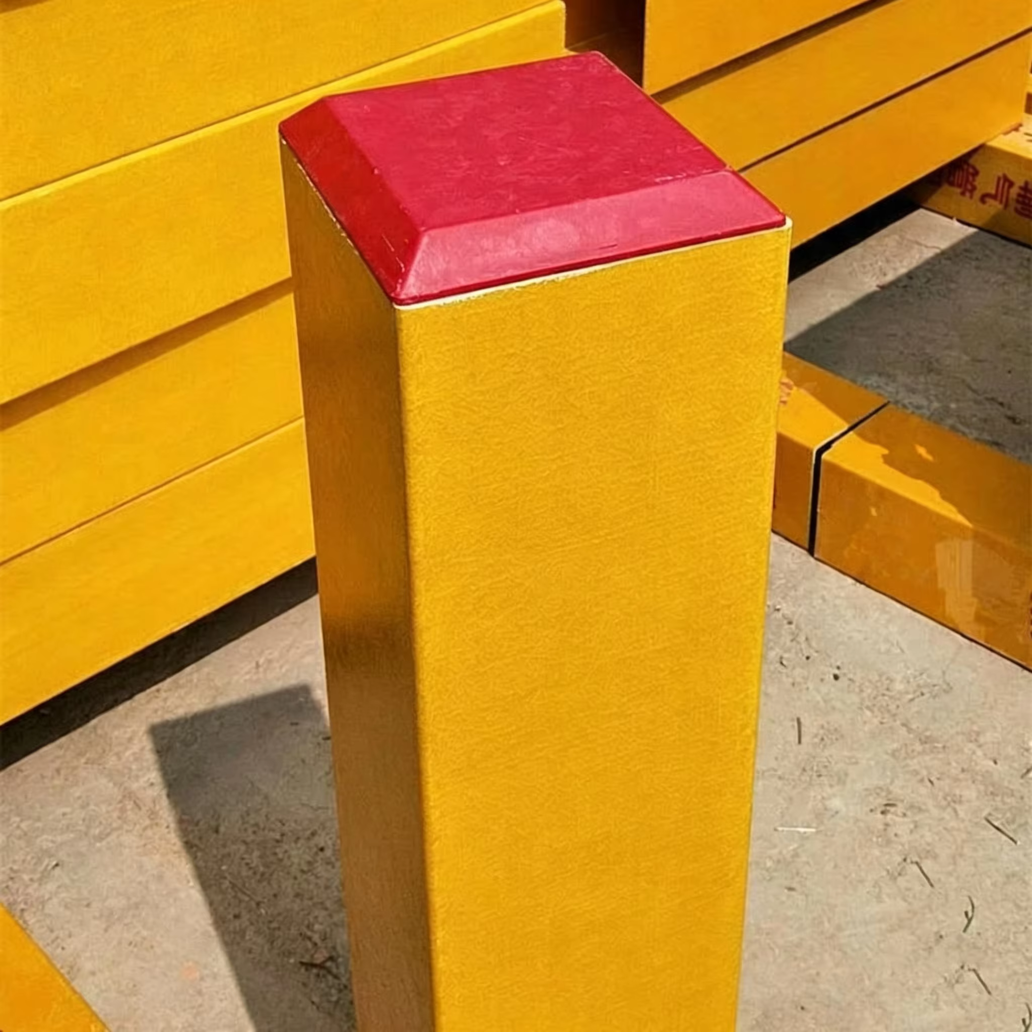 Fiberglass Reinforced Plastic Safety Warning Post Marker detail 4